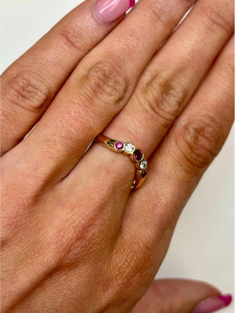 14k Yellow Gold Ruby and Diamond Ring Antique - Picture 5 of 7